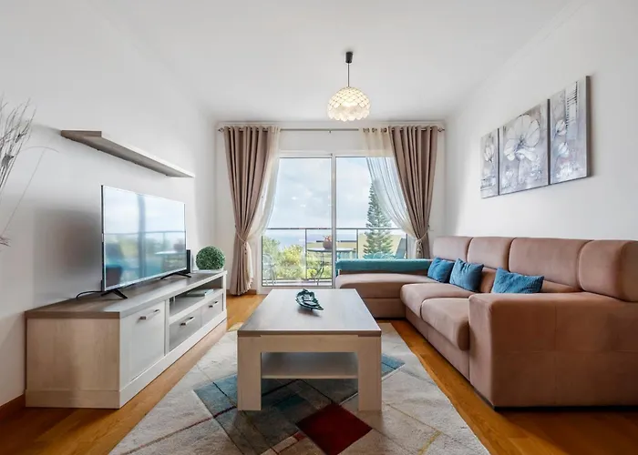 Tamariz Flat Daire *